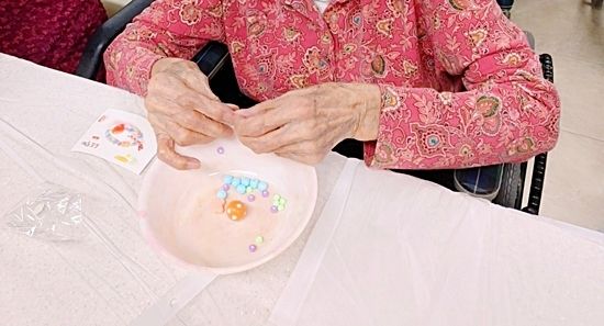 팔찌 만들기 (공예프로그램)